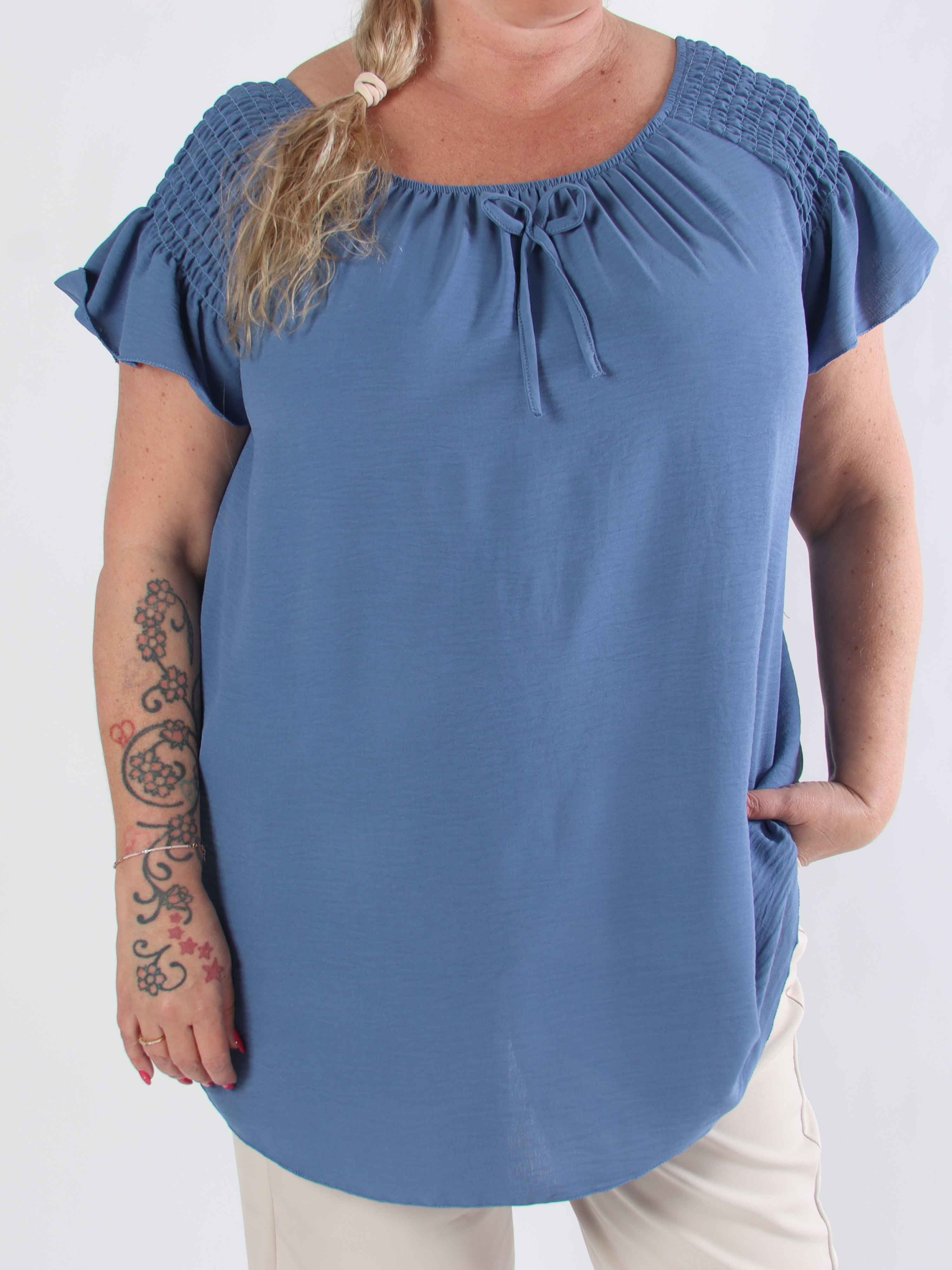 Esther - Plus size-tunika med volangärmar och elastisk halsringning